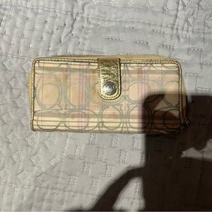 Coach Signature Striped Tartan Plaid Lavender Wallet